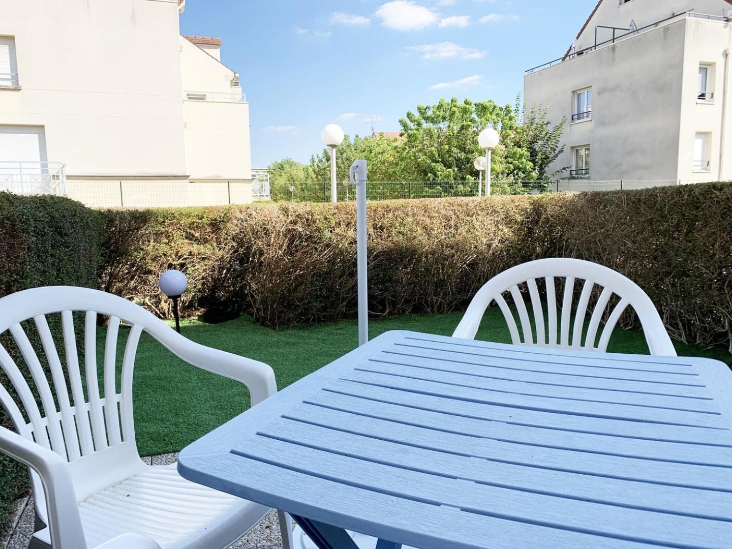 Le Matisse Apartment Mainvilliers  Exterior photo